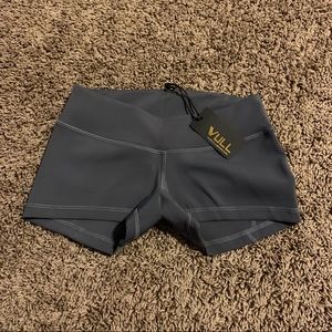 Vull shorts size xs